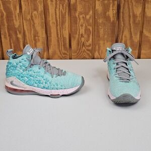 Nike Lebron XVII 17 (GS) South Beach Basketball BQ5594-444 Sz 6.5Y Women's Sz 8